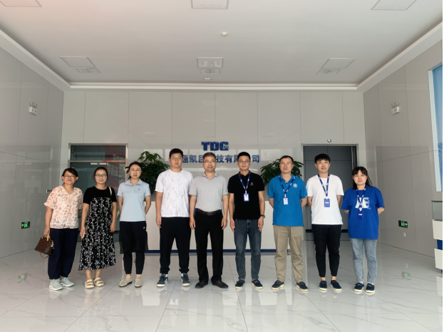 材料与物理学院访企拓岗活动的加减乘除